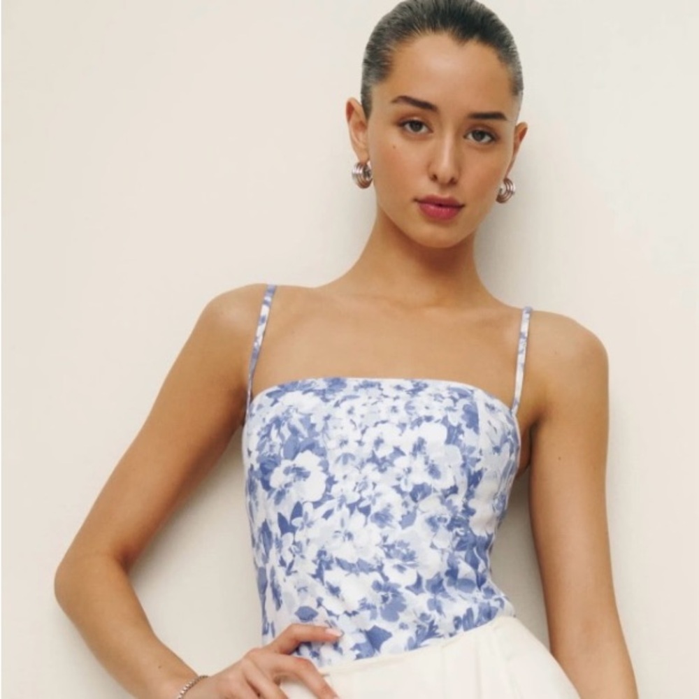 Reformation Overland Blue and White Linen Floral Top size 4 Small